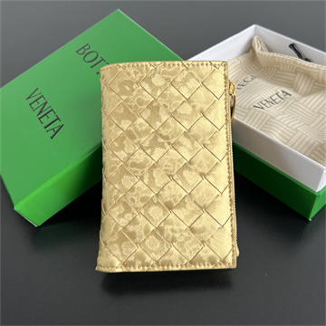 bottega veneta intreccio leather wallet #667468